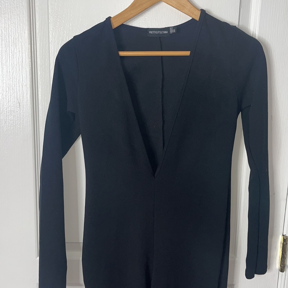 DEEP V NECK PRETTYLITTLETHING JUMPSUIT